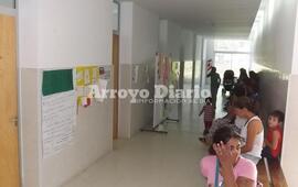 Las mujeres esperando esta mañana para ser atendidas