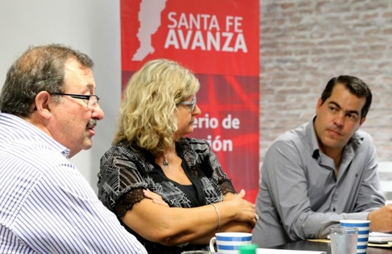 Imagen de La Ministra de Educación Claudia Balagué recibió la visita de Martín Gherardi