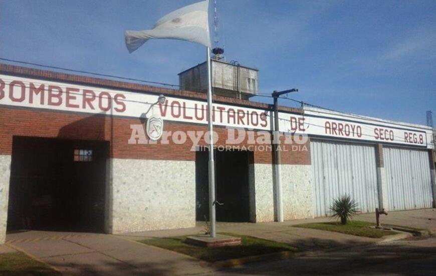 Imagen de Toque de sirena: Sánchez hizo el planteo y Bomberos esgrimió su propuesta