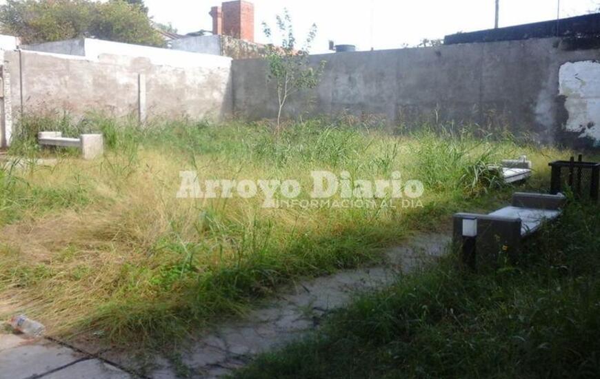 Imagen de Un "espacio bien verde": As&iacute; est&aacute; la plaza ubicada detr&aacute;s de la comisar&iacute;a
