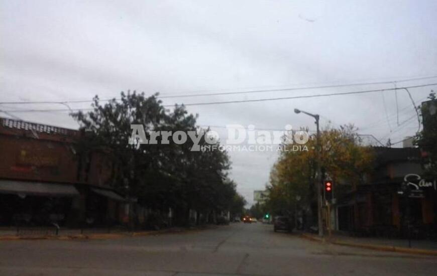 Imagen de La lluvia estará presente durante la mañana, aunque a la tarde el tiempo mejoraría