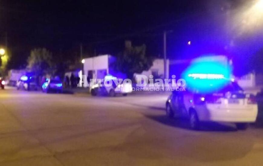 Varias patrullas acudieron a la esquina de Col&oacute;n y 25 de Mayo