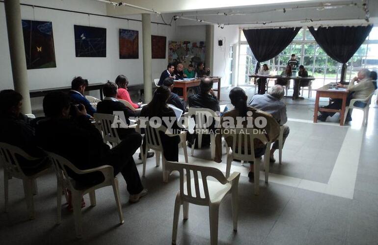 Imagen de Descanso Dominical aprobado por unanimidad en Villa Constituci&oacute;n