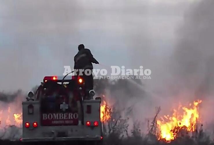 Imagen de Incendio en  Antártida Argentina y Gaboto