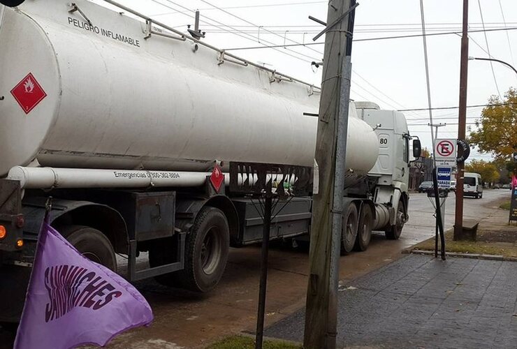 Imagen de Escrache: Estacionó delante de parada de ómnibus