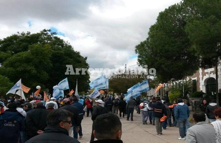 Virulento. El conflicto se torn&oacute; tan cerrado que hubo paros que afectaron a toda la provincia. Foto: Archivo AD