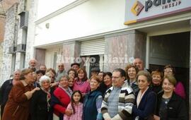 Imagen de Emotiva despedida: El &uacute;ltimo d&iacute;a de Mar&iacute;a Cristina &Aacute;lvarez en PAMI Arroyo Seco