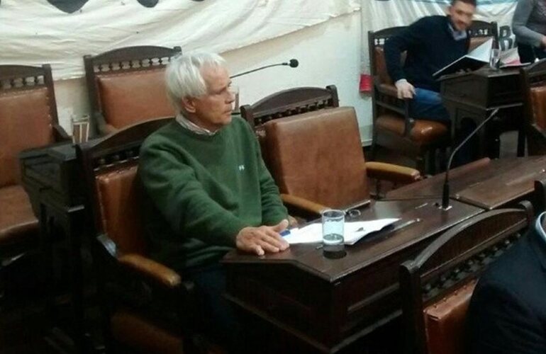 El nombramiento de la hija de Cossia despert&oacute; murmullos en el Concejo.