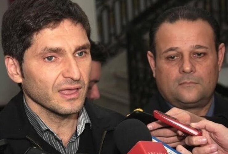 El ministro Pullaro junto al jefe policial Luis Bruschi. Foto: Ministerio de Seguridad