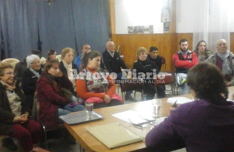 Encuentro. El martes pasado víctimas de robo mantuvieron una reunión con autoridades, Pascualini también fue invitado y participó. Foto: Archivo AD