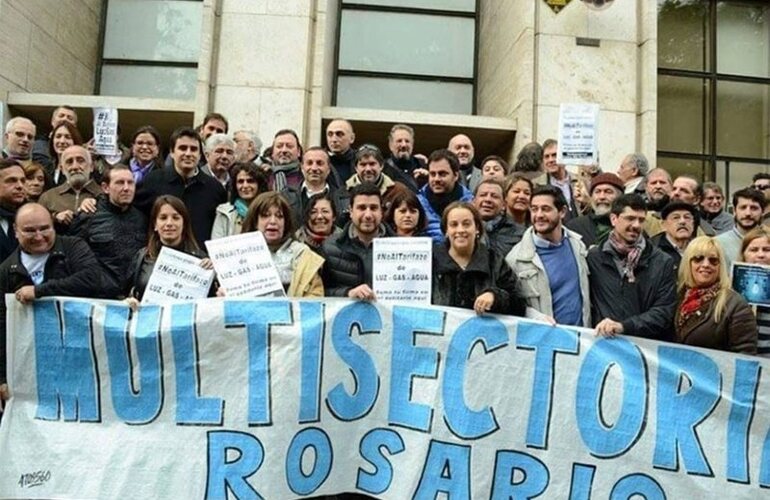 Imagen de Manifestación en Rosario: Comerciantes presentaron amparo contra los tarifazos en Tribunales