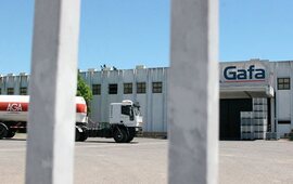 Imagen de Suspenden a 360 trabajadores por caída de consumo e importaciones