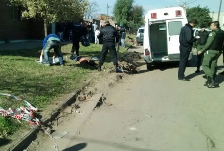 Trágico. Homicidio esta mañana en la vecina localidad de Villa Gobernador Gálvez. Foto: La Capital