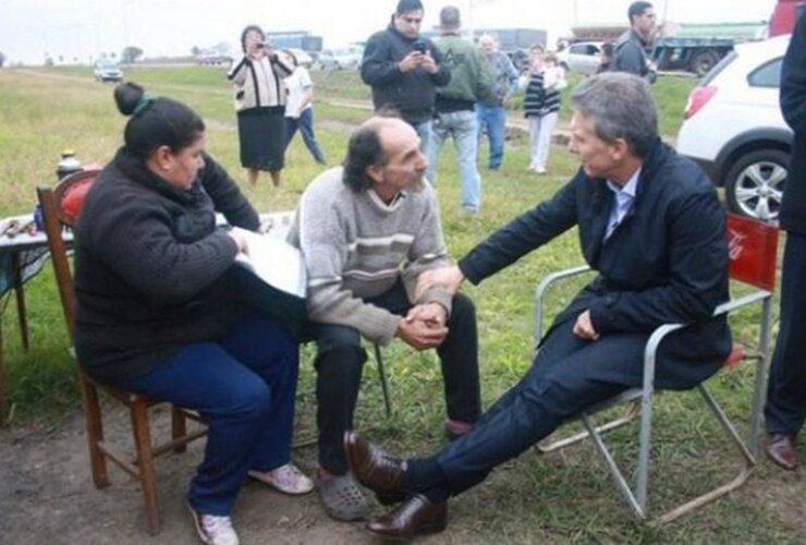 Macri, en su momento, fue a visitar a Alfredo en el puesto.