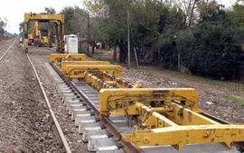 Imagen de El recambio de durmientes del tren Rosario-Retiro costará 450 millones de pesos