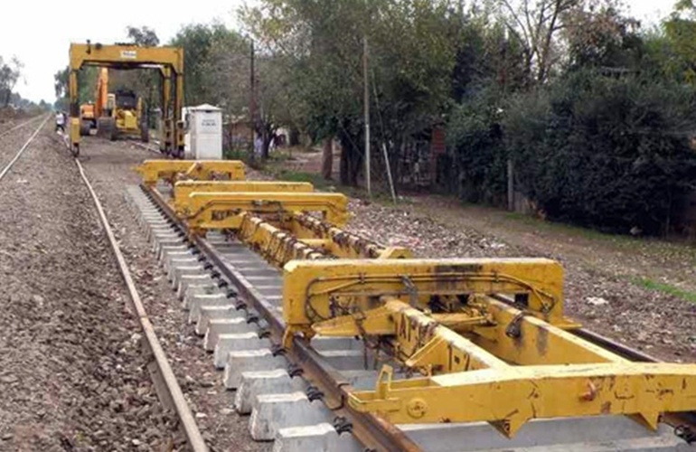 Imagen de El recambio de durmientes del tren Rosario-Retiro costará 450 millones de pesos