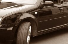 Color negro. La nena le cont&oacute; a su mam&aacute; que el auto que la sigui&oacute; era "grande" y de color "negro". Foto: Imagen Ilustrativa