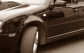 Color negro. La nena le cont&oacute; a su mam&aacute; que el auto que la sigui&oacute; era "grande" y de color "negro". Foto: Imagen Ilustrativa