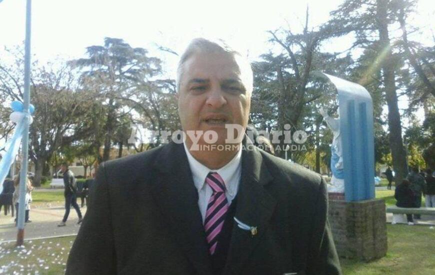 Tras el acto. Finalizado el acto del Día de la Bandera, Arroyo Diario, dialogó de este tema con el intendente Nizar Esper.