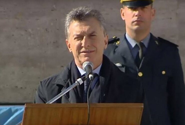 Imagen de Macri en el Monumento: "Vamos a derrotar al narcotráfico que tanto daño le hizo a Rosario"