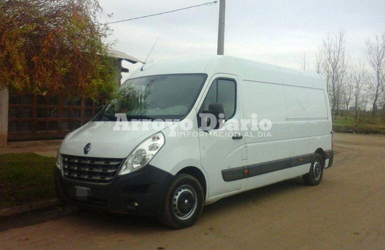 En este vehículo. Esta era la camioneta en la que transportaban la mercancía incautada.