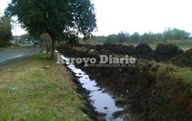 Imagen de Arrancaron: limpieza en canal Libertad