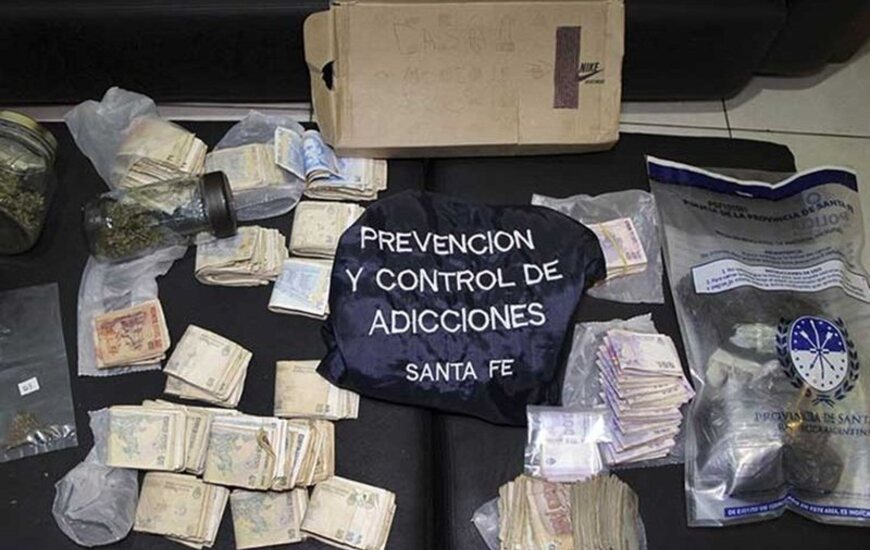 Imagen de Desbaratan banda de clase media con LSD y marihuana �de calidad�