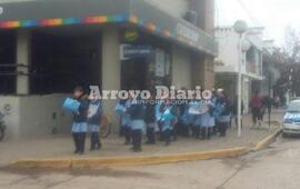 Muy entusiasmados. Los chicos recorrieron distintas calles de la ciudad disfrutando de la actividad.