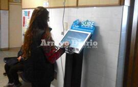 Disponibles. Una de las terminales está ubicada en el Hospital N° 50.