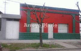 Indignación. El hecho ocurrió después del mediodía del sábado y los ladrones, al parecer, salieron por una de las puertas de frente.