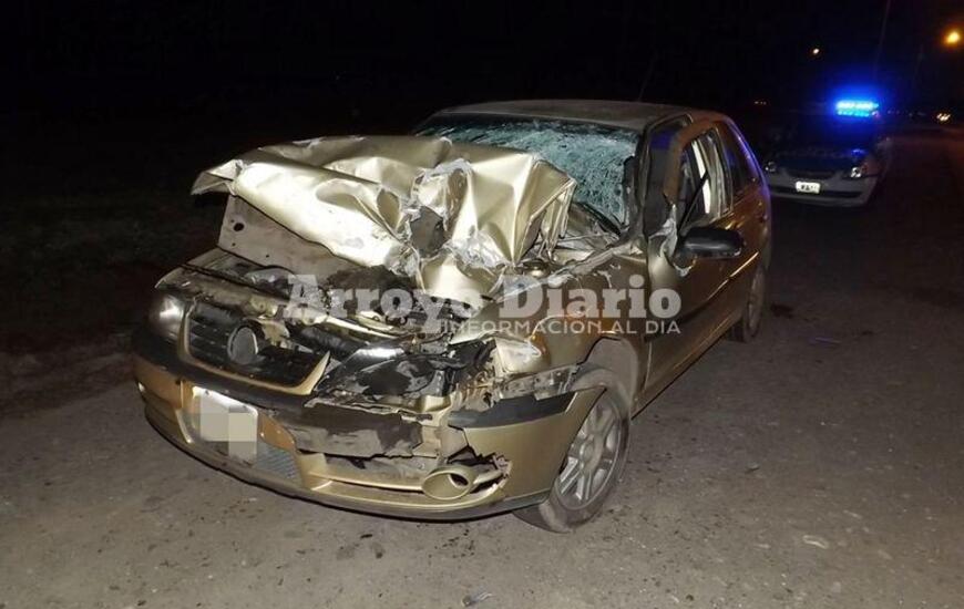 Daños importantes. Así quedó el coche tras la colisión.