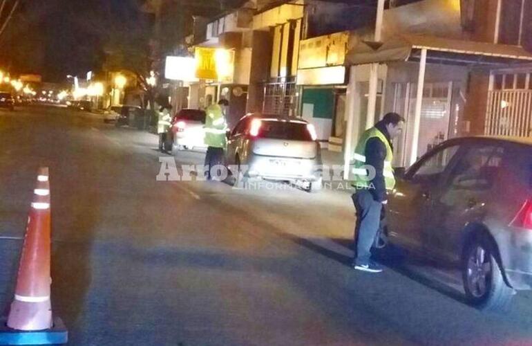 En el centro. Uno de los controles se montó sobre calle San Martín al 500.