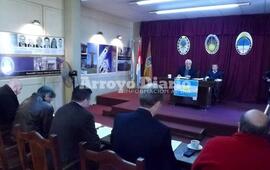 Sesión. Los concejales en la sesión pública del día de la fecha.