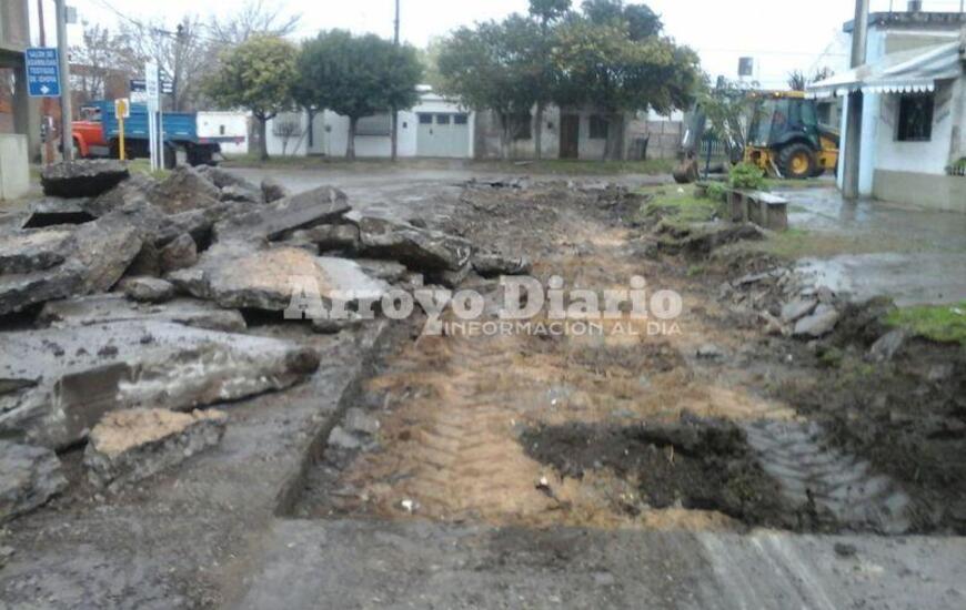 Mal tiempo. A pesar de que la semana arrancó con lluvias, esto no impedía la realización de los primeros trabajos.