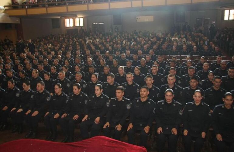 Imagen de Santa Fe incorpora 199 nuevos agentes a la Policía de la provincia