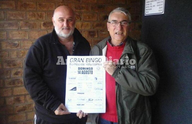 En la radio. Eduardo Carlucci visit&oacute; esta ma&ntilde;ana los estudios de Radio Extremo 106.9