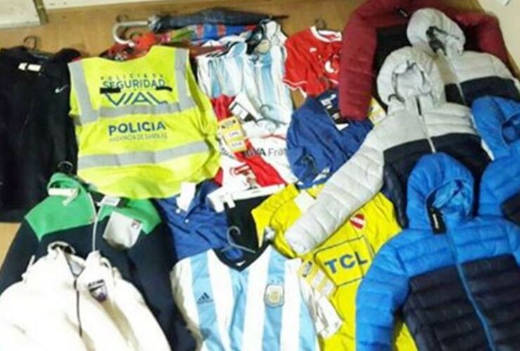 Imagen de Desbaratan banda que se dedicaba a robar locales de ropa