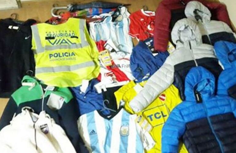 Imagen de Desbaratan banda que se dedicaba a robar locales de ropa