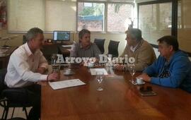 Imagen de Camino alternativo: reuni&oacute;n con Garibay