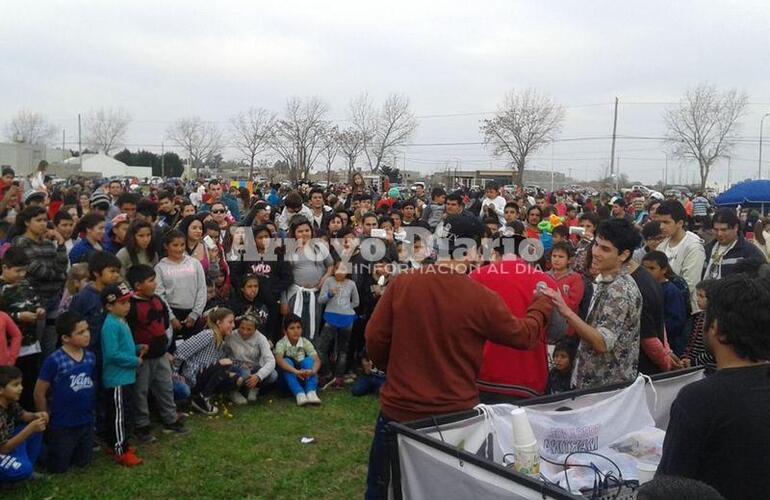 Postales. Esta es una de las postales que dejó la jornada del día del niño organizada por Super Solidario