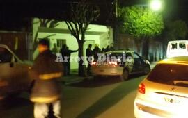 Gran despliegue. En solo unos minutos un gran operativo se mont&oacute; en la b&uacute;squeda del nene.