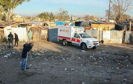 El cad&aacute;ver de Zulatto fue hallado en un pozo ciego de una casilla situada en G&eacute;nova al 2100. Foto: Alan Monz&oacute;n/Rosario3.com