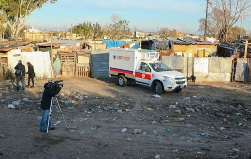 El cad&aacute;ver de Zulatto fue hallado en un pozo ciego de una casilla situada en G&eacute;nova al 2100. Foto: Alan Monz&oacute;n/Rosario3.com
