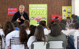 Gestión. La presencia del profe Aristídes Álvarez también se pudo concretar gracias al vice director de la Escuela Técnica N° 650 Sergio Falasco. Foto: claudiagiaccone.com.ar