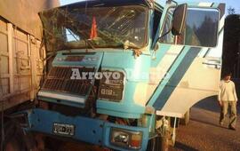 Compañeros. Ambos choferes son compañeros y oriundos de la localidad de Ameghino.