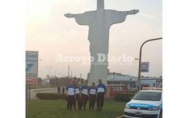 De estreno. Los inspectores ya lucen la nueva indumentaria.