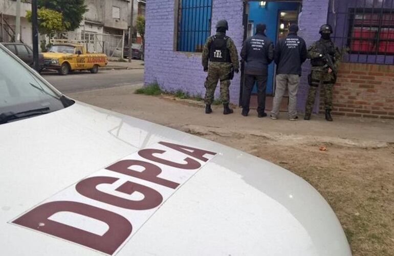 Imagen de Tres detenidos tras el allanamiento de dos búnker de drogas