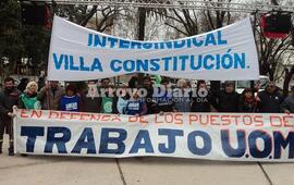 Imagen de Movilizaci&oacute;n Intersindical en Villa Constituci&oacute;n