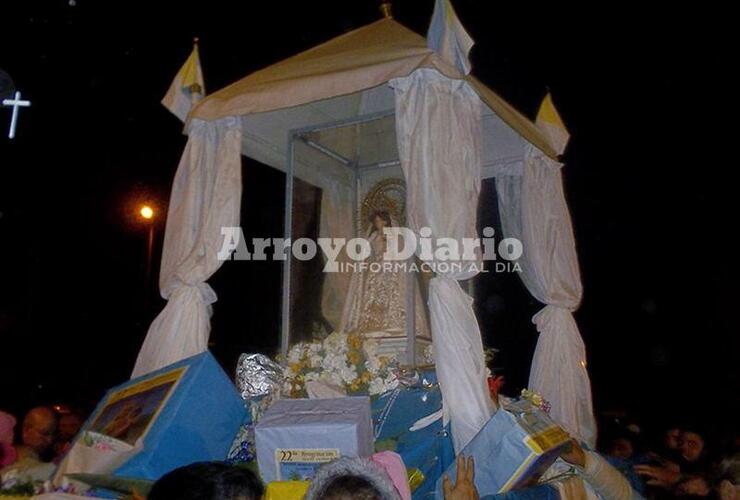 Por Arroyo Seco. La caminata, como ya es tradicional, también tendrá su paso y correspondiente parada en nuestra localidad de Arroyo Seco. Foto: Archivo AD