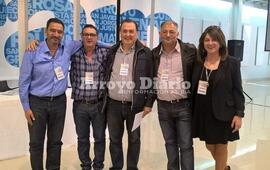 De izquierda a derecha. Claudio Leoni, Sergio Gaudio, Antonio Ratner, Oscar Espíndola y Liliana Pigini.